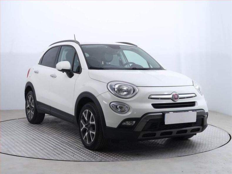Fiat 500 X - hlavní foto