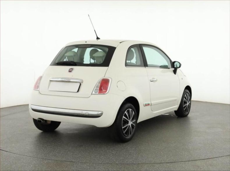 Fiat 500 - hlavní fotka