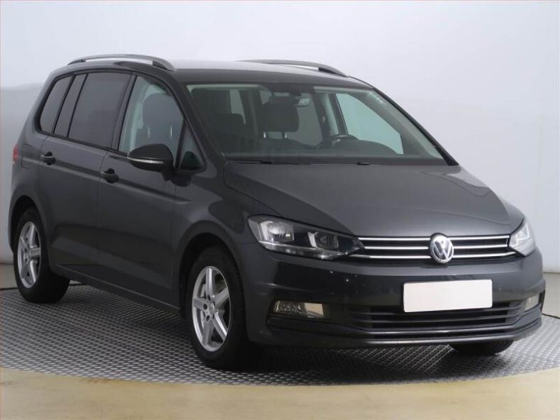Volkswagen Touran - hlavní fotka inzerátu