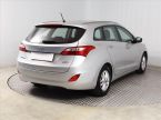 Hyundai i30 - fotka číslo 4