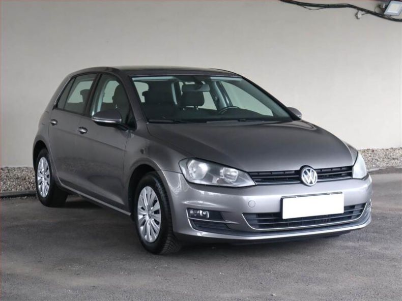 Volkswagen Golf - hlavní fotka inzerátu