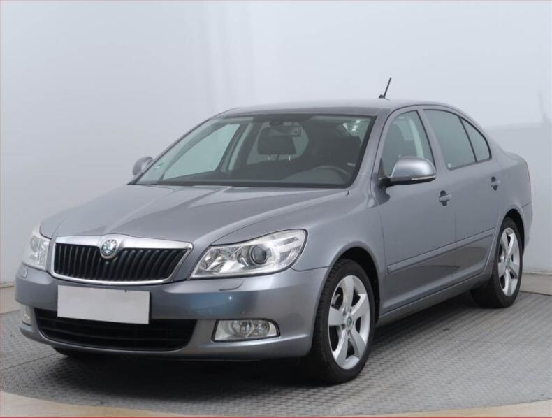 Škoda Octavia - hlavní fotka