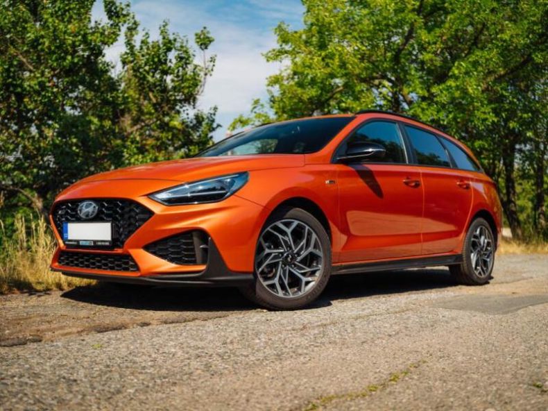 Hyundai i30 - hlavní fotka