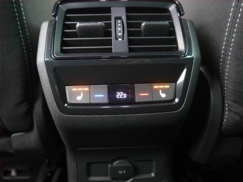 Škoda Karoq - hlavní fotka