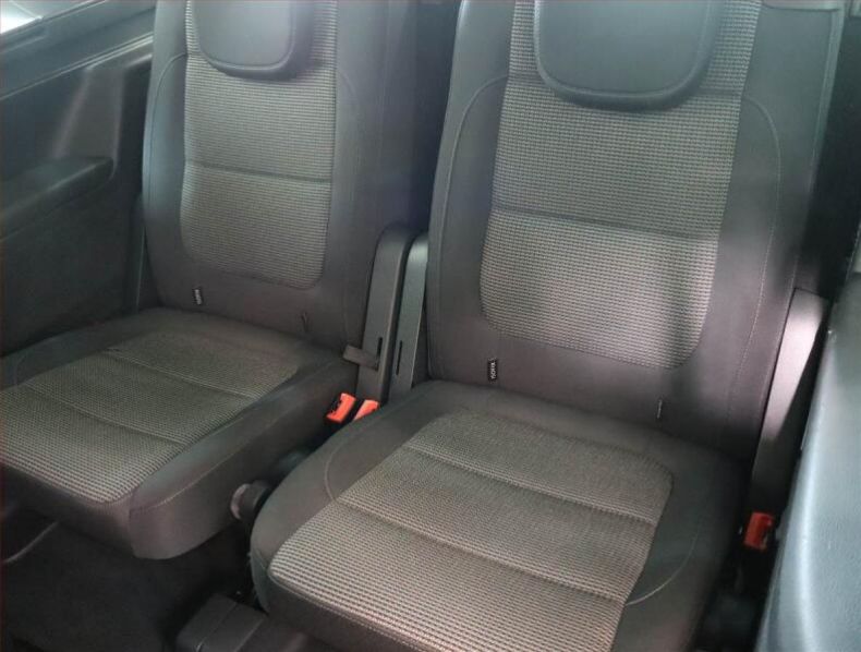 Volkswagen Sharan - hlavní fotka