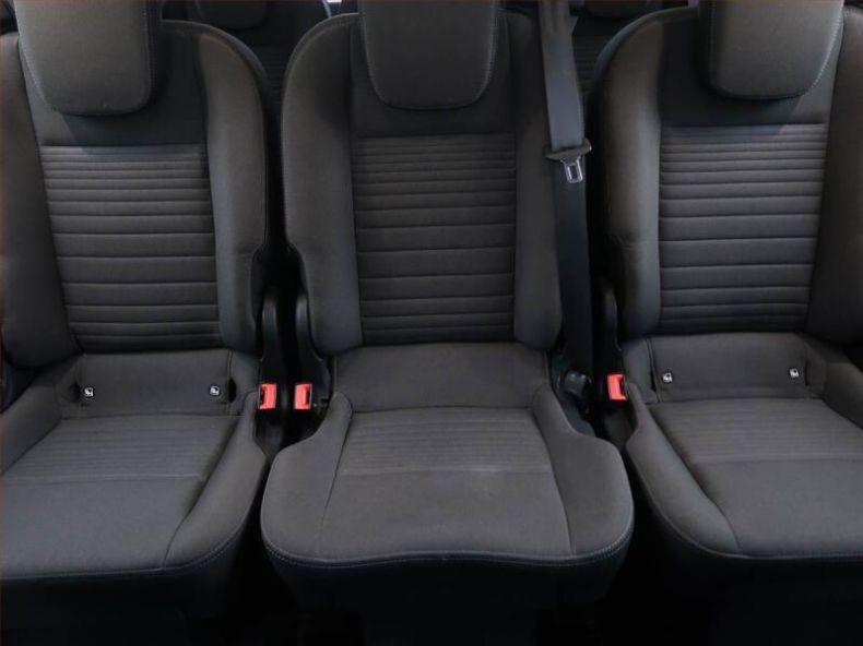 Ford Tourneo - hlavní fotka