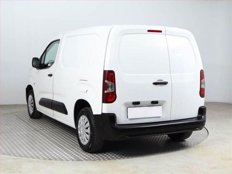 Opel Combo - hlavní fotka