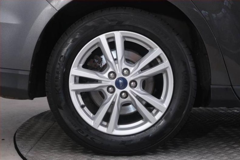 Ford S-MAX - hlavní fotka