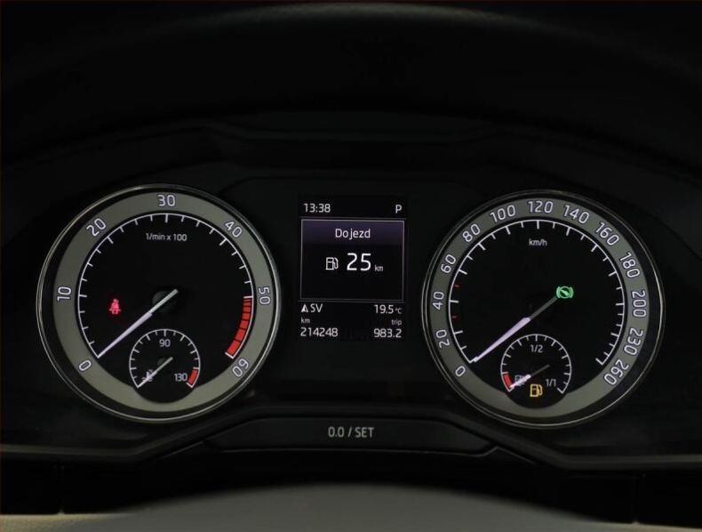 Škoda Superb - hlavní fotka