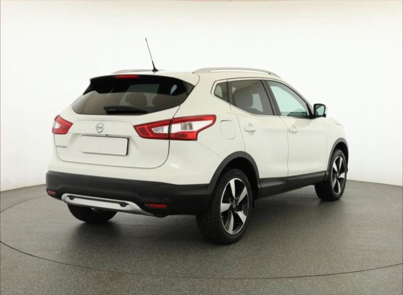 Nissan Qashqai - hlavní fotka