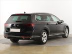 Volkswagen Passat - fotka číslo 4