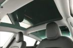 Tesla Model 3 - fotka číslo 8
