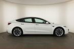 Tesla Model 3 - fotka číslo 5