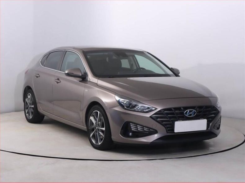 Hyundai i30 - hlavní foto