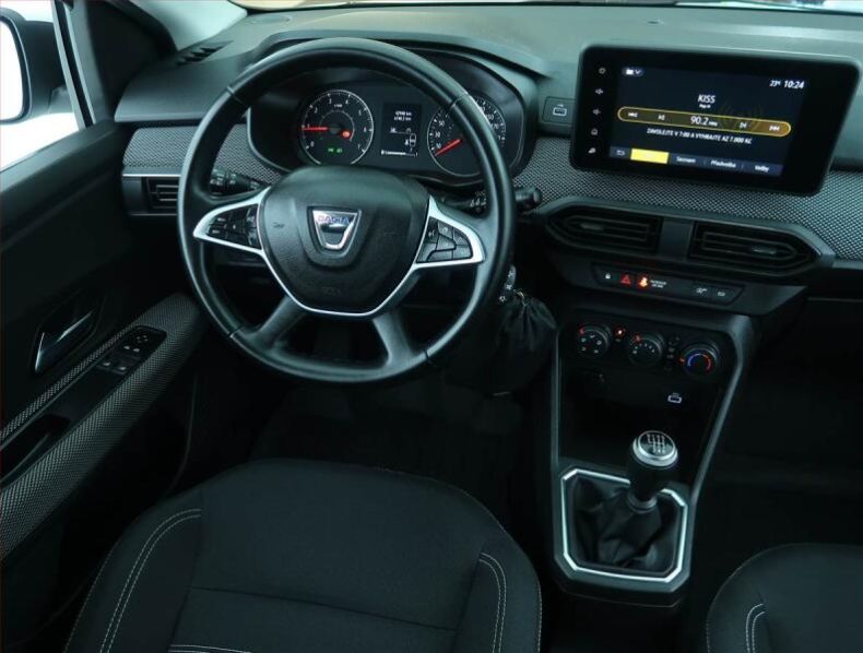 Dacia Sandero - hlavní fotka