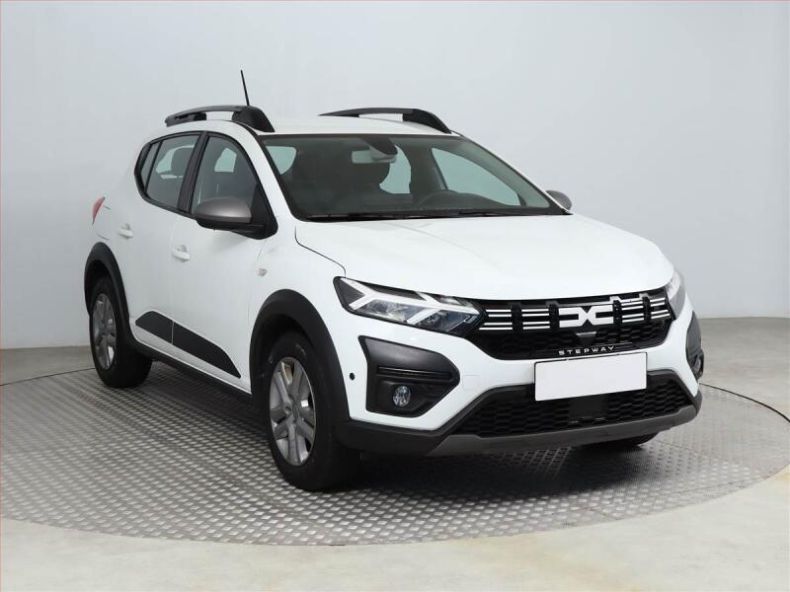 Dacia Sandero - hlavní fotka