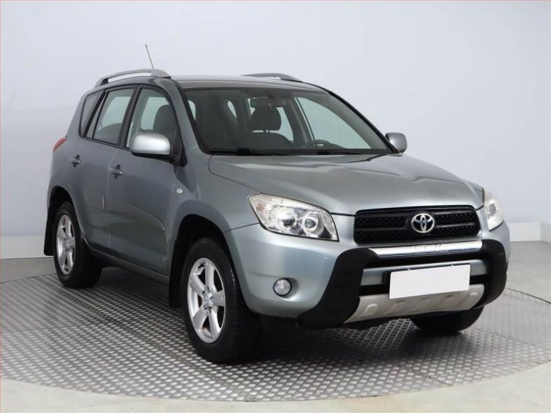 Toyota RAV 4 - hlavní fotka inzerátu