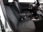 Toyota RAV 4 - fotka číslo 6