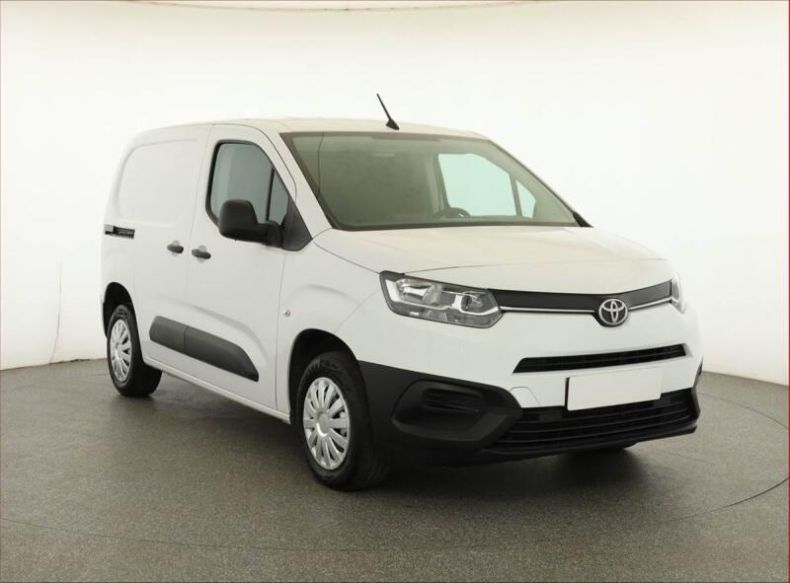 Toyota PROACE CITY - hlavní foto