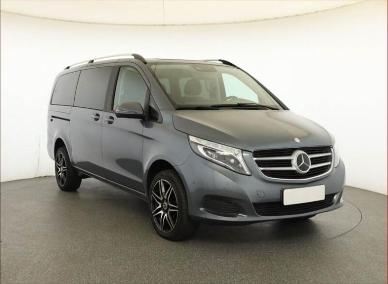 Mercedes Třída V - hlavní foto