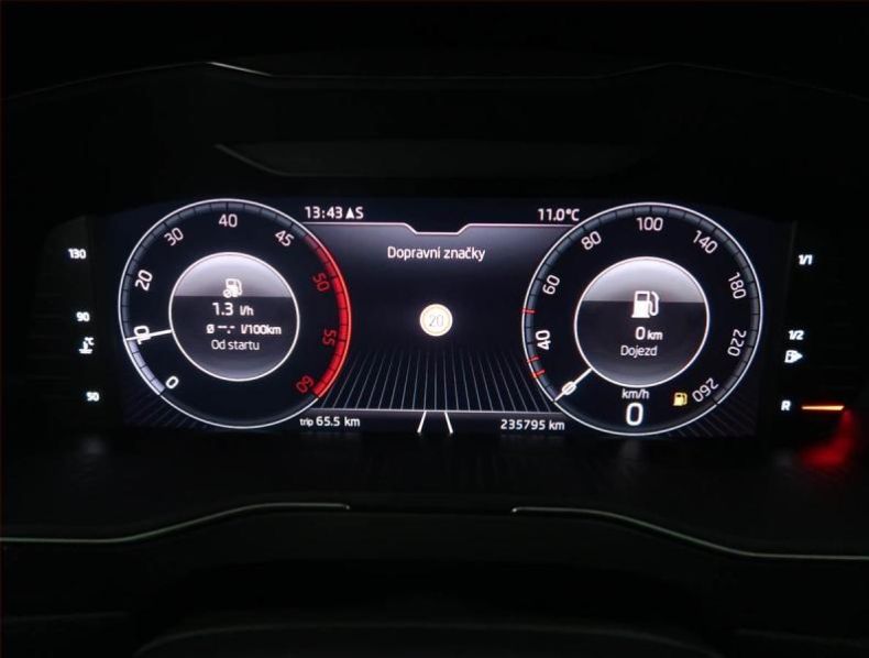 Škoda Superb - hlavní fotka