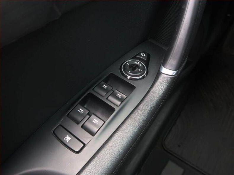 Hyundai i40 - hlavní fotka
