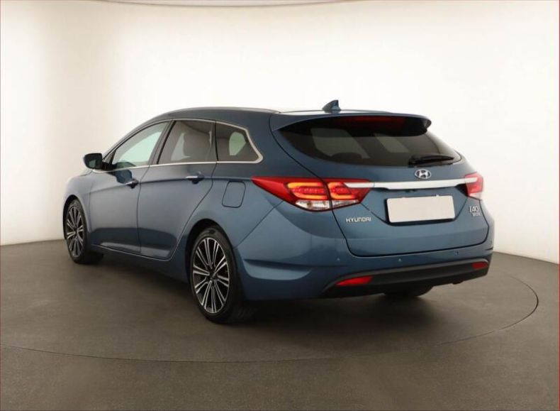 Hyundai i40 - hlavní fotka
