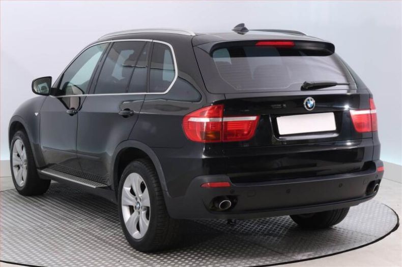BMW X5 - hlavní fotka