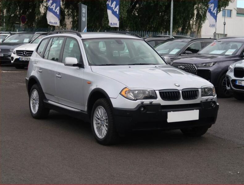 BMW X3 - hlavní foto