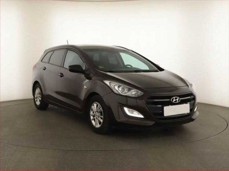 Hyundai i30 - hlavní fotka inzerátu