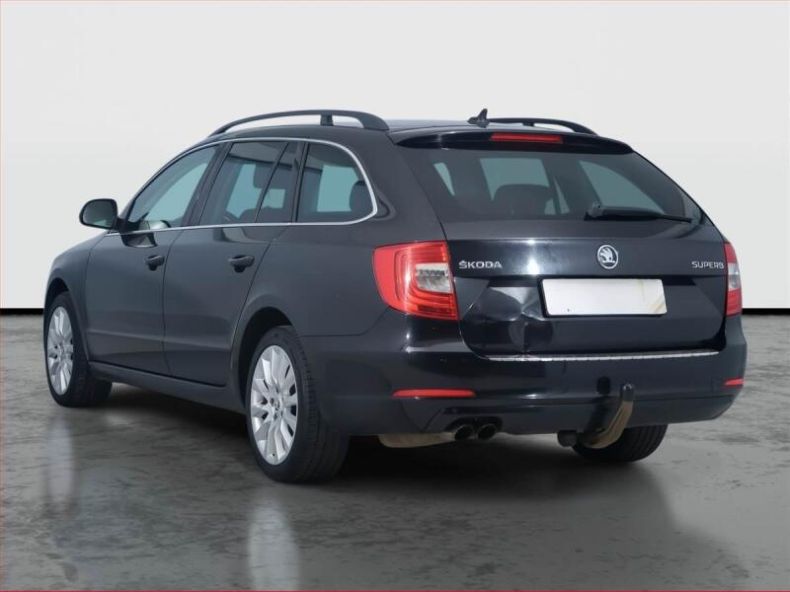 Škoda Superb - hlavní fotka