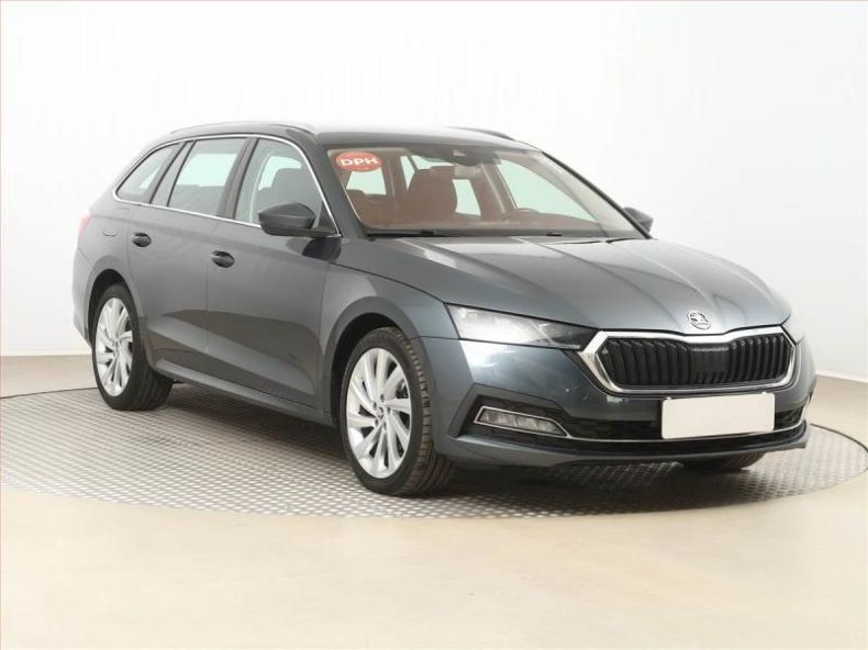 Škoda Octavia - hlavní fotka