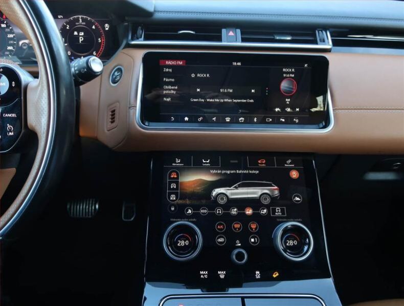 Land Rover Range Rover Velar - hlavní fotka