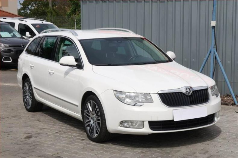 Škoda Superb - hlavní fotka inzerátu