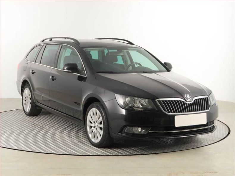 Škoda Superb - hlavní fotka inzerátu