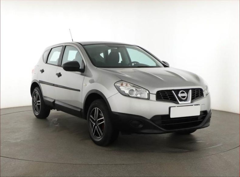 Nissan Qashqai - hlavní fotka inzerátu