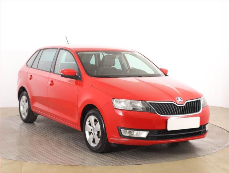 Škoda Rapid - hlavní foto