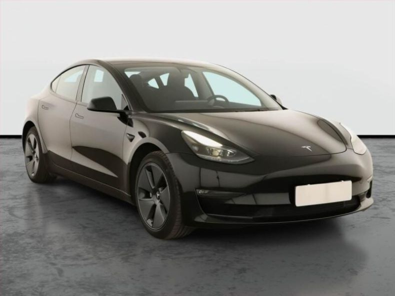 Tesla Model 3 - hlavní fotka inzerátu