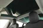Tesla Model 3 - fotka číslo 10