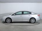 Toyota Avensis - fotka číslo 2