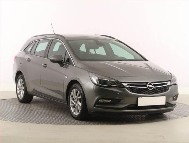 Opel Astra - hlavní fotka inzerátu