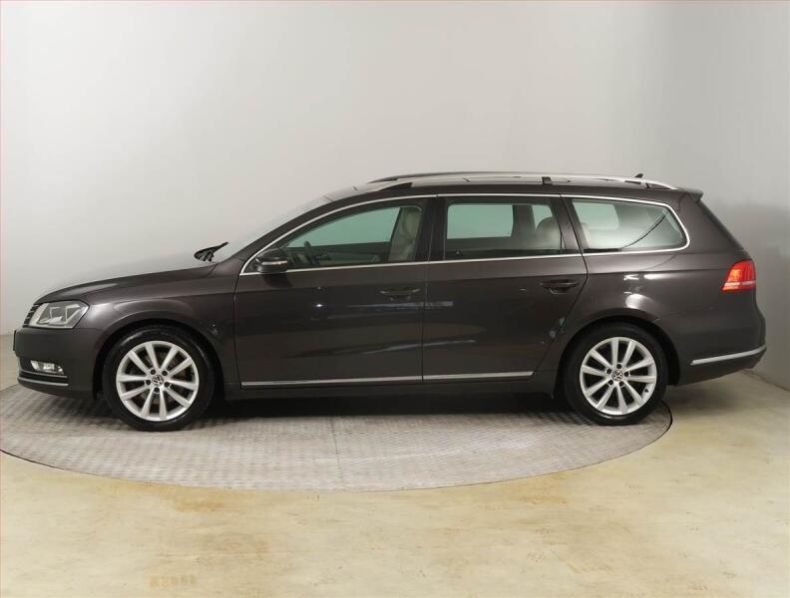 Volkswagen Passat - hlavní fotka