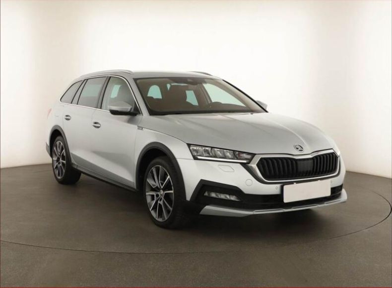 Škoda Octavia - hlavní fotka