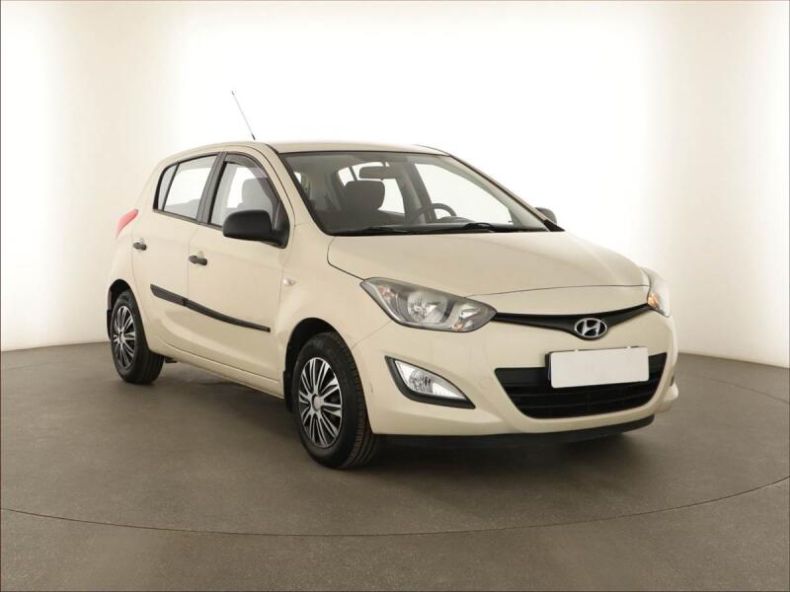 Hyundai i20 - hlavní foto