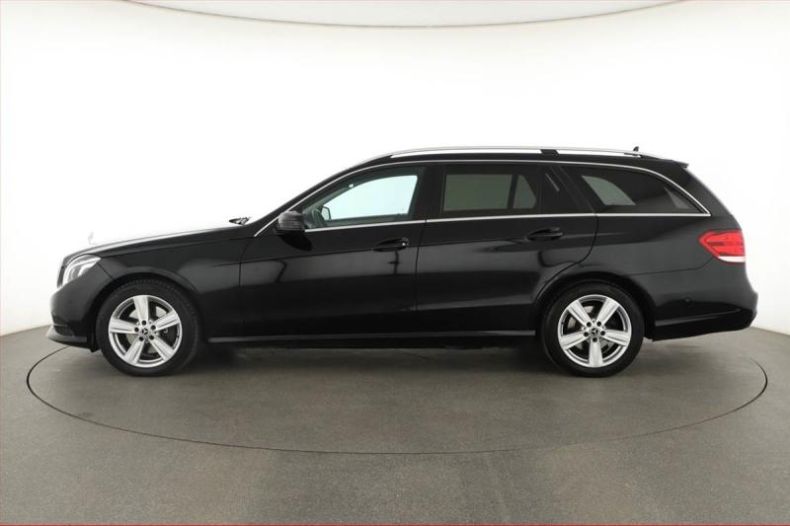 Mercedes Třída E - hlavní fotka