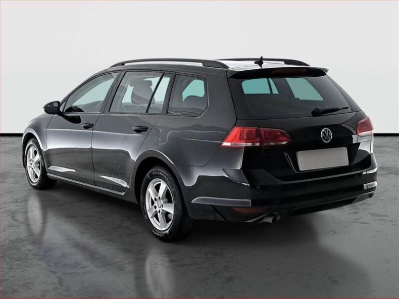 Volkswagen Golf - hlavní fotka