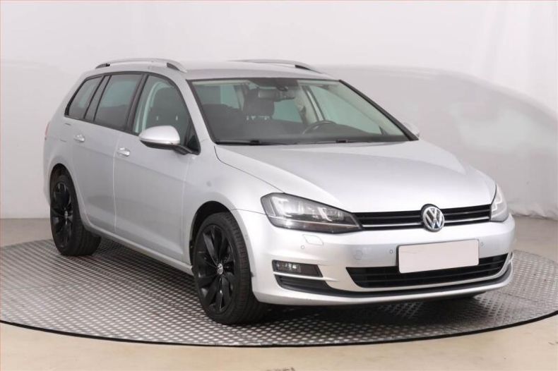Volkswagen Golf - hlavní fotka inzerátu
