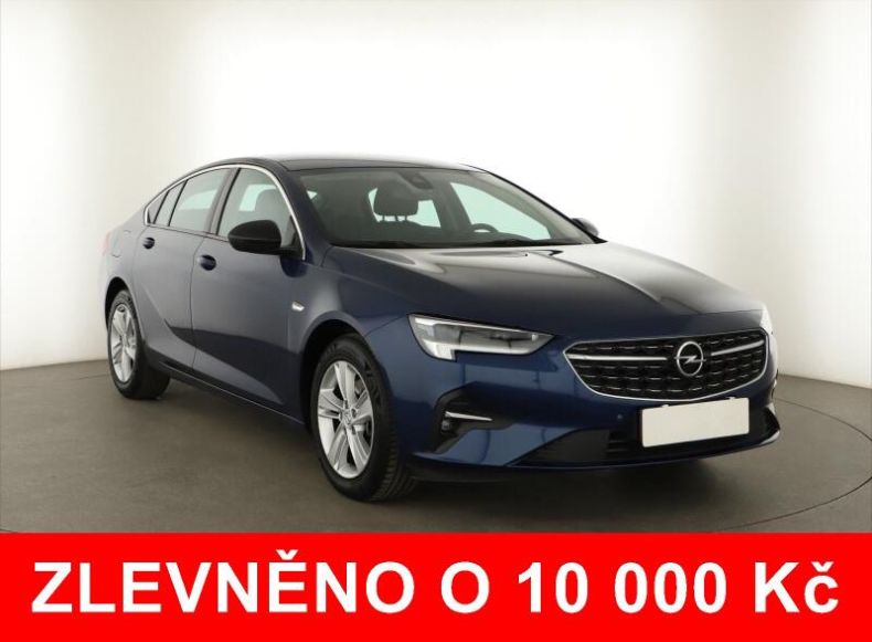 Opel Insignia - hlavní foto