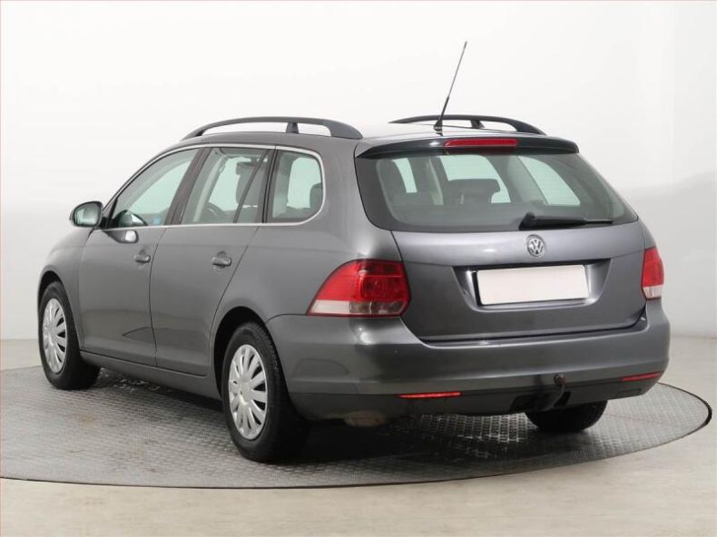 Volkswagen Golf - hlavní fotka