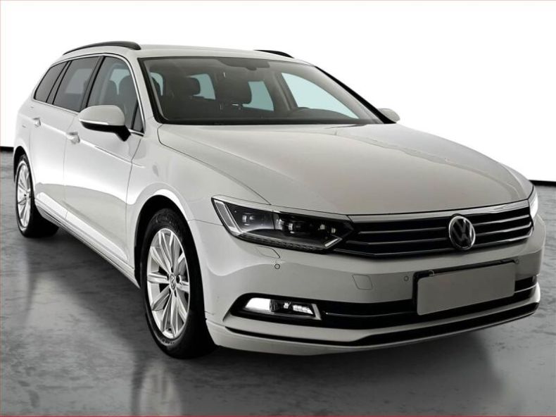 Volkswagen Passat - hlavní fotka inzerátu
